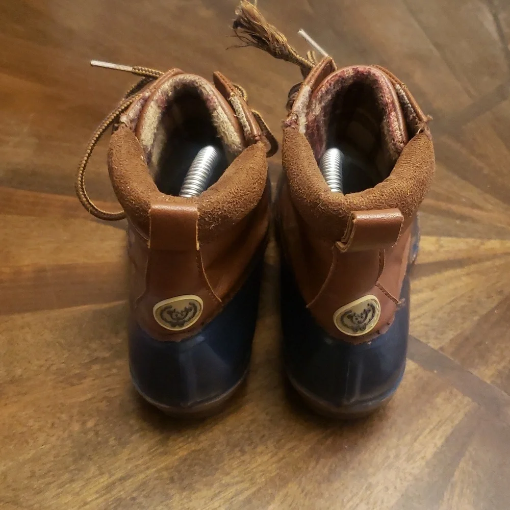 Adrienne Vittadini Kids Brown and Blue Duck Boots Size 3